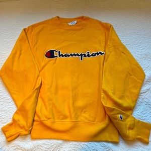 yellow 💛 unisex champion logo crewneck 
champion apparel